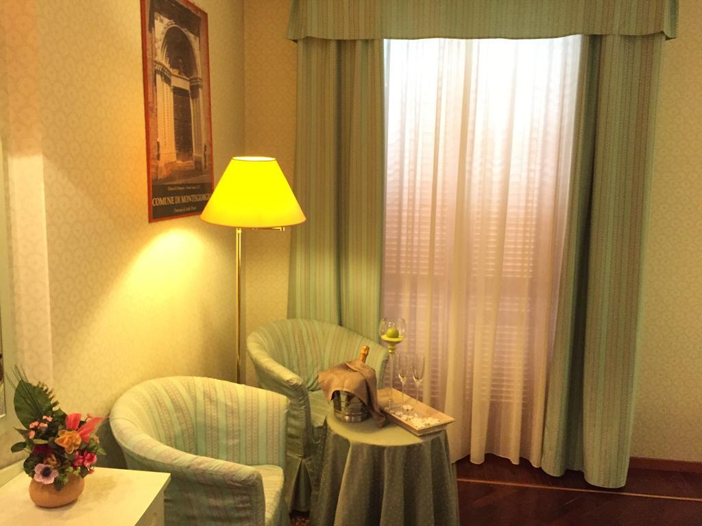 Oscar e Amorina Montegiorgio Quarto foto